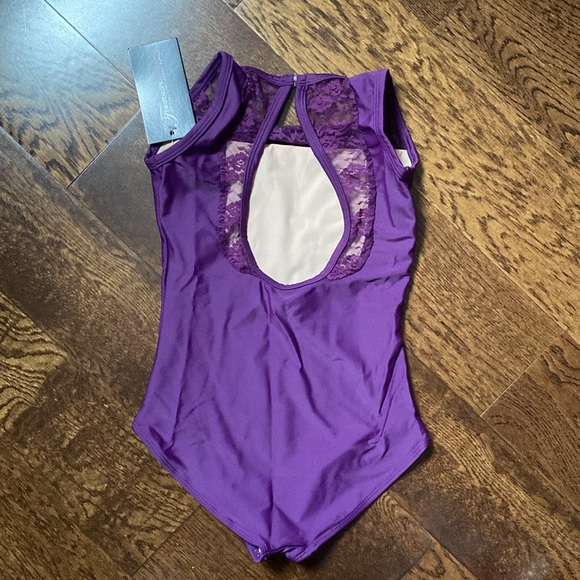 Theatricals classwear by Discount Dance Supply- size:LC - Picture 2 of 2